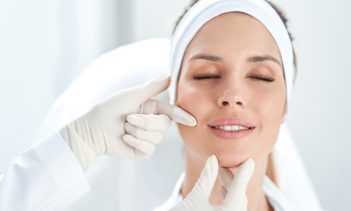 tretinoin-with-aesthetic-skin-treatments